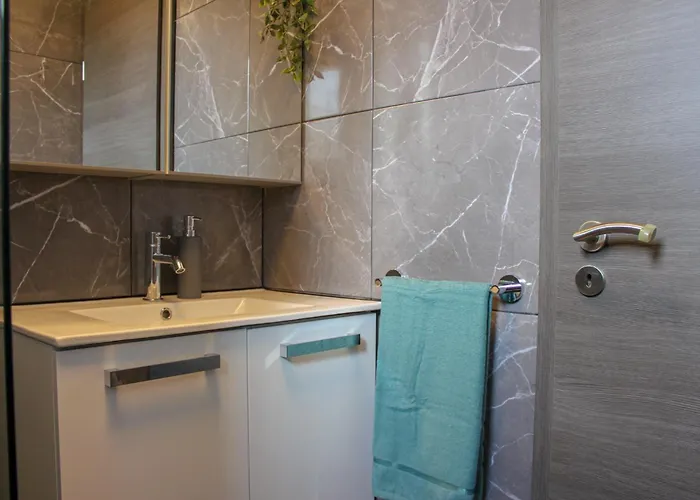 Апартаменти L&s *